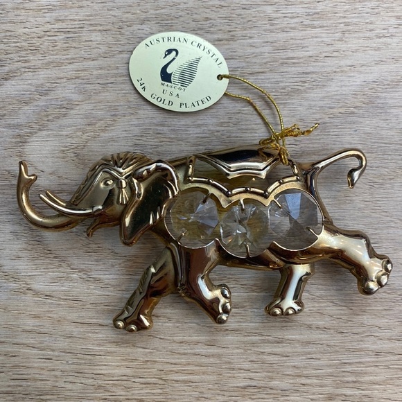 Mascot Elephant Sun‎ Catcher - Picture 1 of 8